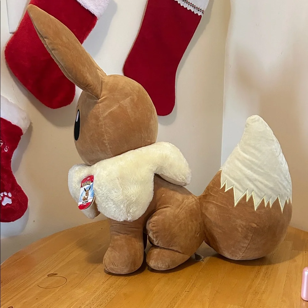 Pokemon Eevee Plush - Brown and Cream - Picture 4 of 4